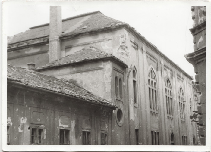 A háborúban megsérült Páva utcai zsinagóga II.