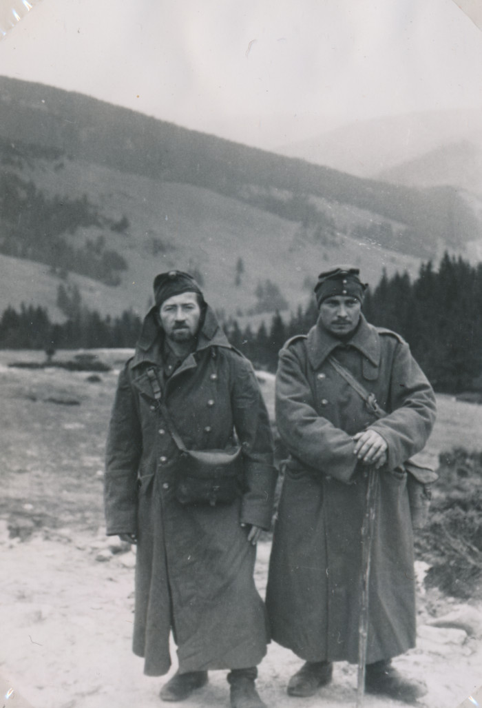Két katona a hegyekben 