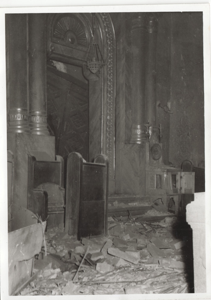 A háborúban megsérült Páva utcai zsinagóga VIII.